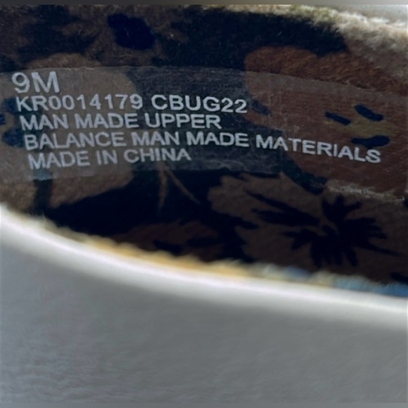 Korks Destiny Vegan Ankle Boots Cream Block Heel Zip | Women’s US 9 | NWB - Picture 12 of 15